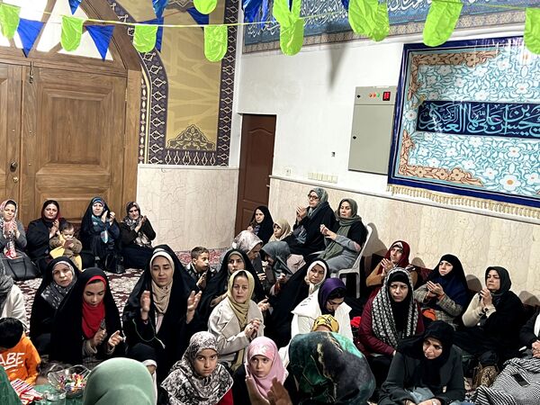برگزاری مراسم ولادت امام حسین(ع) در مسجد حضرت ابوالفضل شهرک ینگی امام ساوجبلاغ