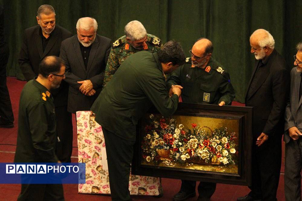 مراسم تکریم و معارفه فرمانده سپاه ناحیه ویژه تبریز