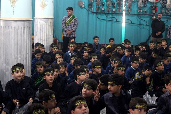 عزاداری دانش‌آموزان قم در آستان مقدس امامزاده سیدعلی(ع)
