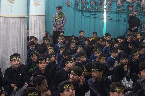 عزاداری دانش‌آموزان قم در آستان مقدس امامزاده سیدعلی(ع)
