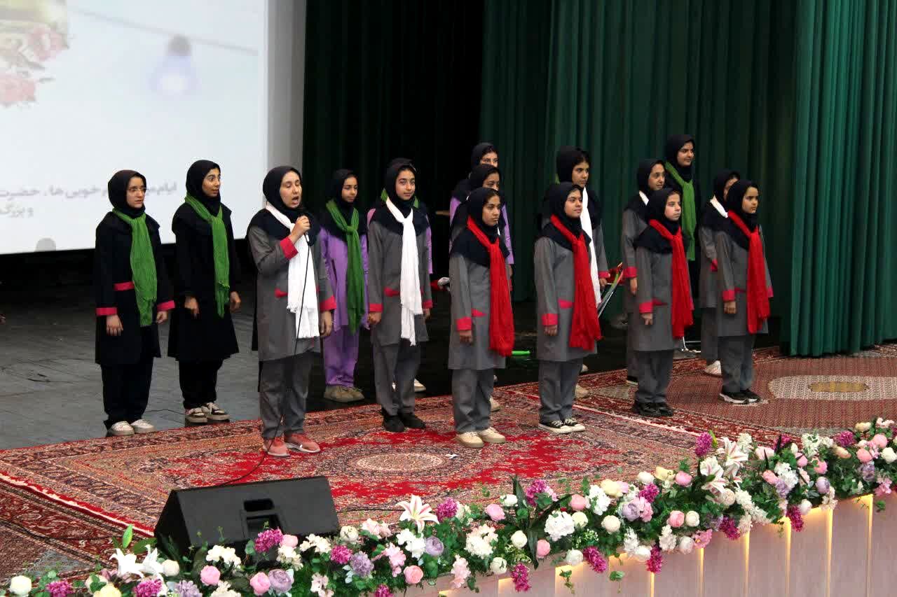 گرامیداشت دهه کرامت و بیست و ششمین سالروز تاسیس سازمان دانش‌آموزی، در منطقه ۱۰