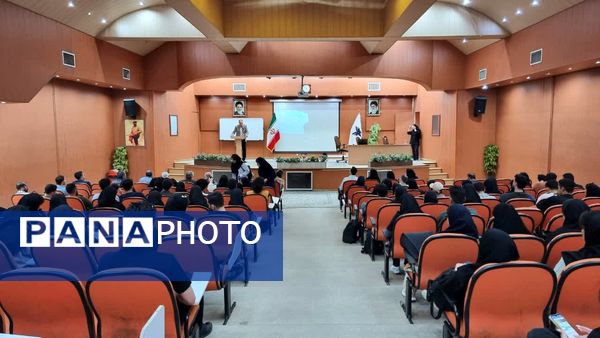 بزرگداشت پروفسور مریم میرزاخانی در دانشگاه آزاد واحد کرج