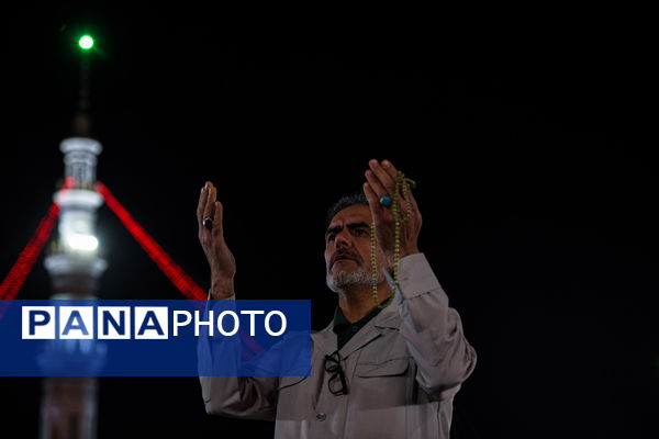 مراسم احیاء سومین شب قدر در مسجد مقدس جمکران