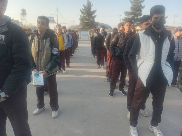 صبحگاه دبیرستان علامه طباطبایی