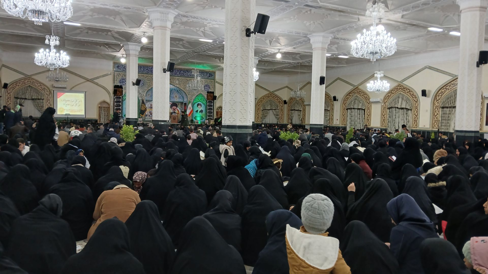 مراسم عزاداری شب قدر در زیارتگاه شهید مدرس