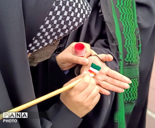 حضور نوجوانان همدان  در روز جهانی قدس