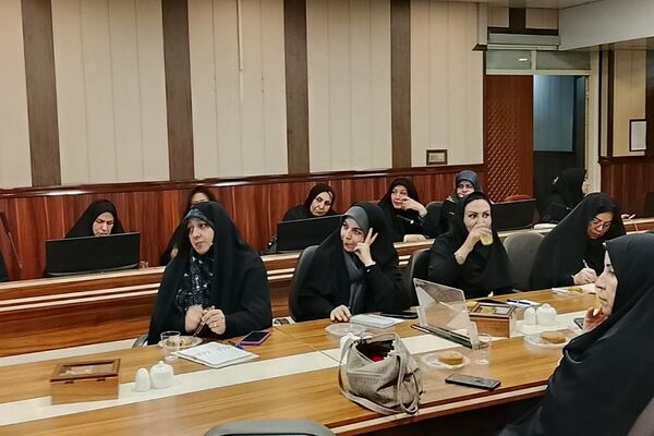 برگزاری جلسه تخصصی مدیران و معاونین آموزشی ابتدایی قطب ۴ و ۵ ناحیه یک شهرری