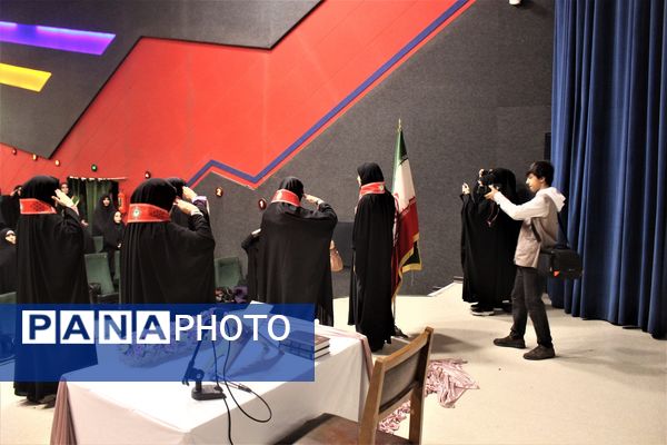 همایش مربیان تربیتی و مشاوران جهادی آموزش و پرورش قم