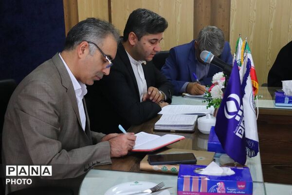  تفاهم‌نامه اداره آموزش‌وپرورش و کمیته امداد در آذربایجان‌شرقی