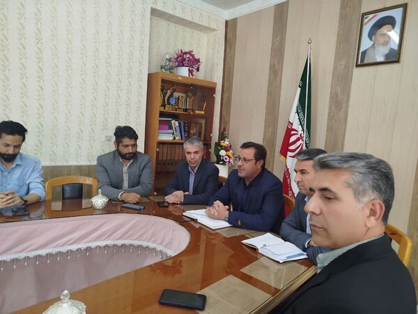 بازدید معاون فعالیت‌های تشکیلاتی سازمان دانش‌آموزی از مدارس تمام تشکیلاتی مدارس خدابنده
