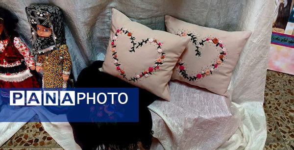 برپایی نمایشگاه دست سازه‌های دانش‌آموزی در ورامین