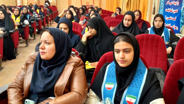 گردهمایی منتخبین شوراهای دانش‌آموزی بویراحمد در یاسوج