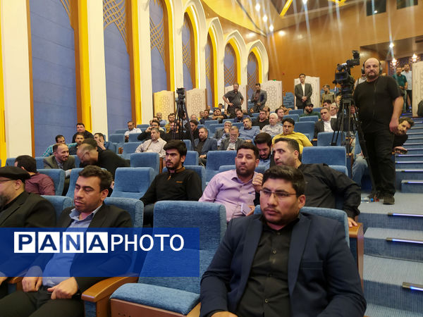 حضور اعضای پانای قم در مراسم روز خبرنگار