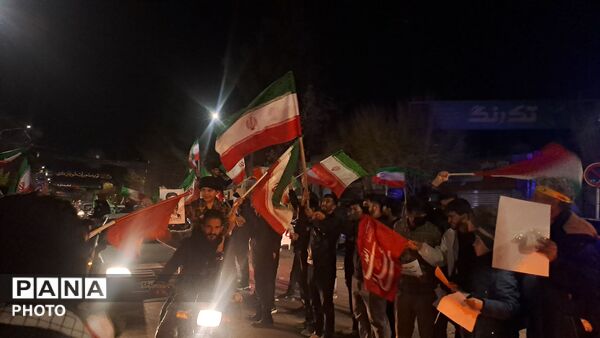 حضور گسترده مردم نیشابور برای بیعت با سید مجتبی حسینی خامنه ای 