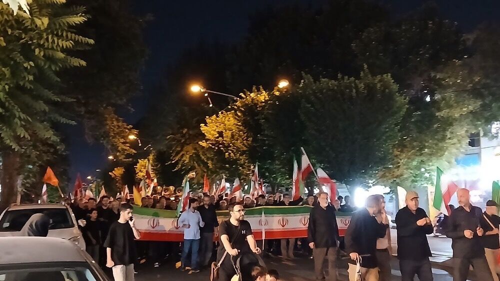حضور باشکوه مردم کرج صد و بیست و یکمین شب از تجمعات مردمی