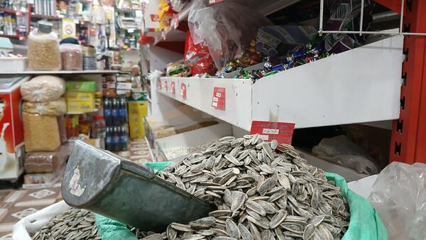حال و هوای بهاری بازار بن در بهار قرآن