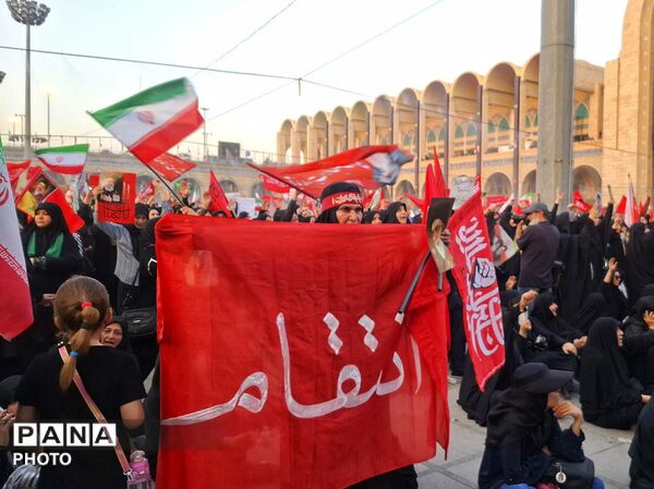 وداع با رهبر شهید؛ پیمان ابدی برای ادامه راه