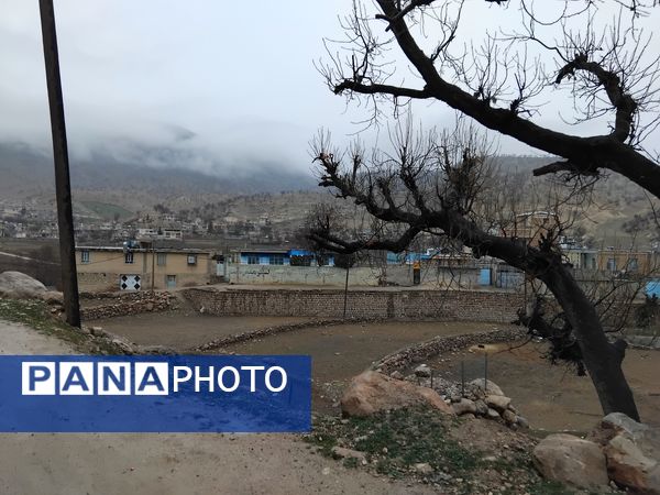 چشم‌انداز میانکوه در باران