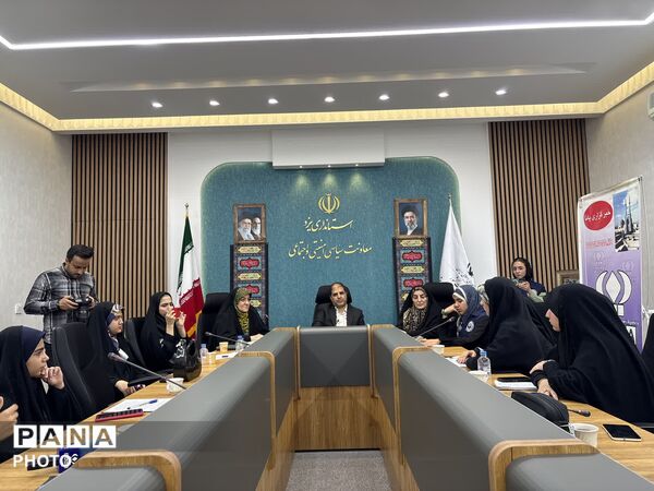استانداری یزد میزبان خبرنگاران پانا
