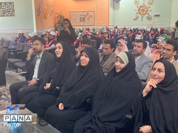 اهمیت فضیلت نوع دوستی در جشن عاطفه ها 