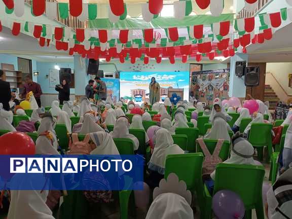 آغاز فصل شکوفه ها در بندرعباس 