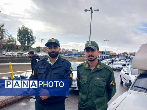 راهپیمایی مردم فریدونکنار در یوم الله 22 بهمن