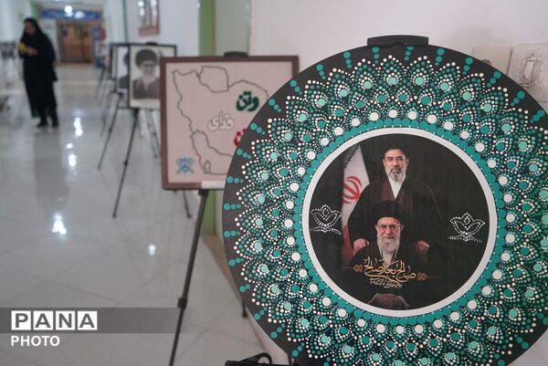 افتتاح نمایشگاه دست سازه های اوقات فراغت در بیرجند