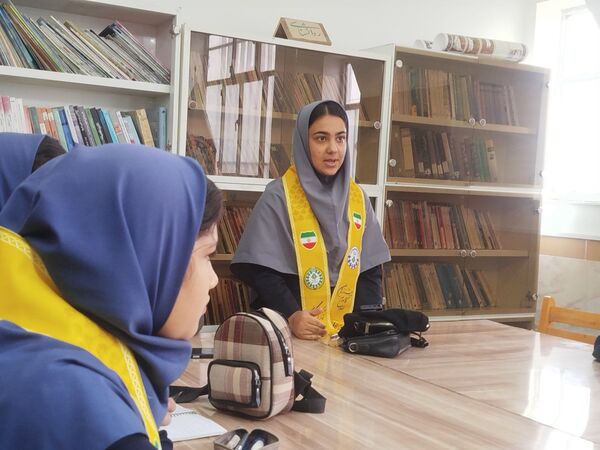 انتخابات شورای دانش‌آموزی در شهرستان فاروج 