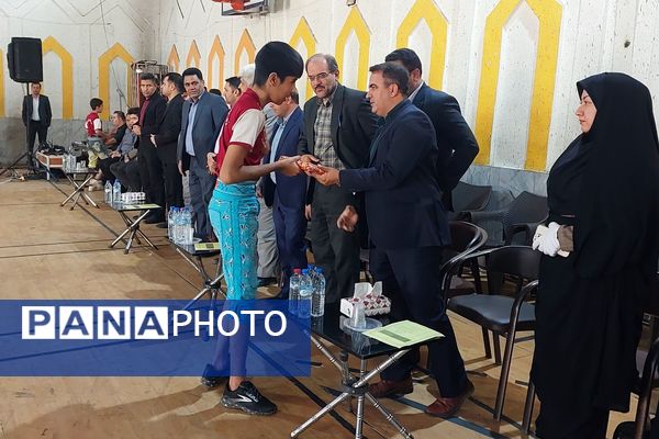 آیین افتتاحیه استانی مسابقات ورزشی درون مدرسه‌ای 