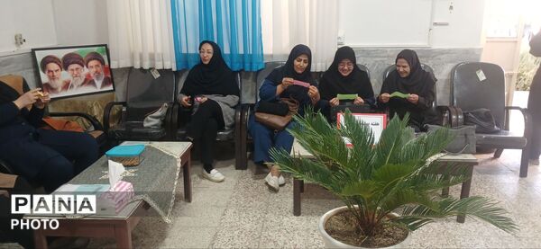 هفته بهداشت روان در دبیرستان فرهیختگان 