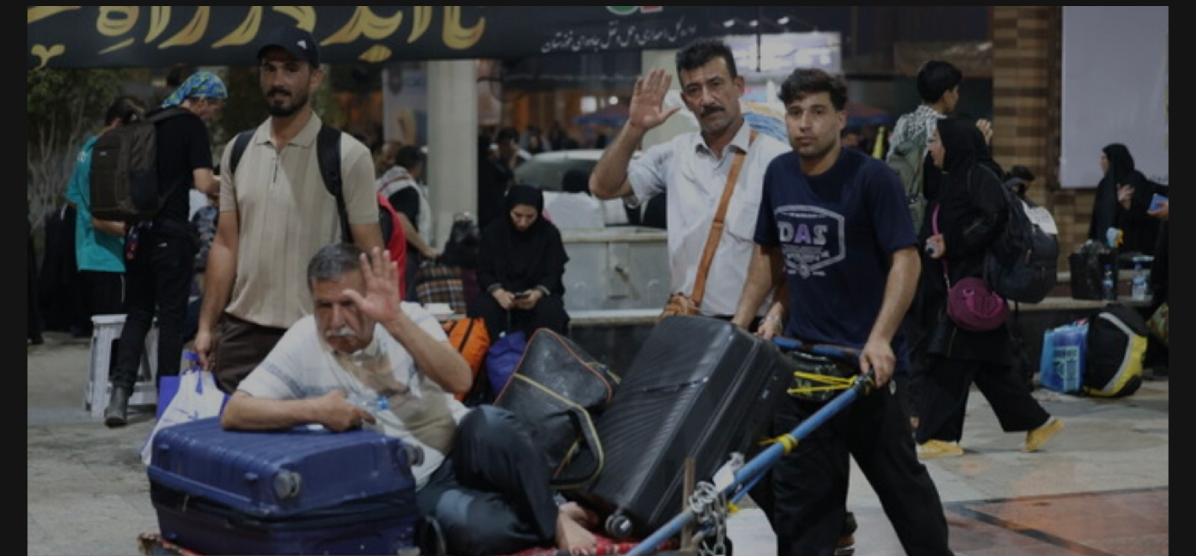 فعالیت مرز شلمچه پس از وقفه کوتاه / روال عادی تردد زائران و بازرگانان