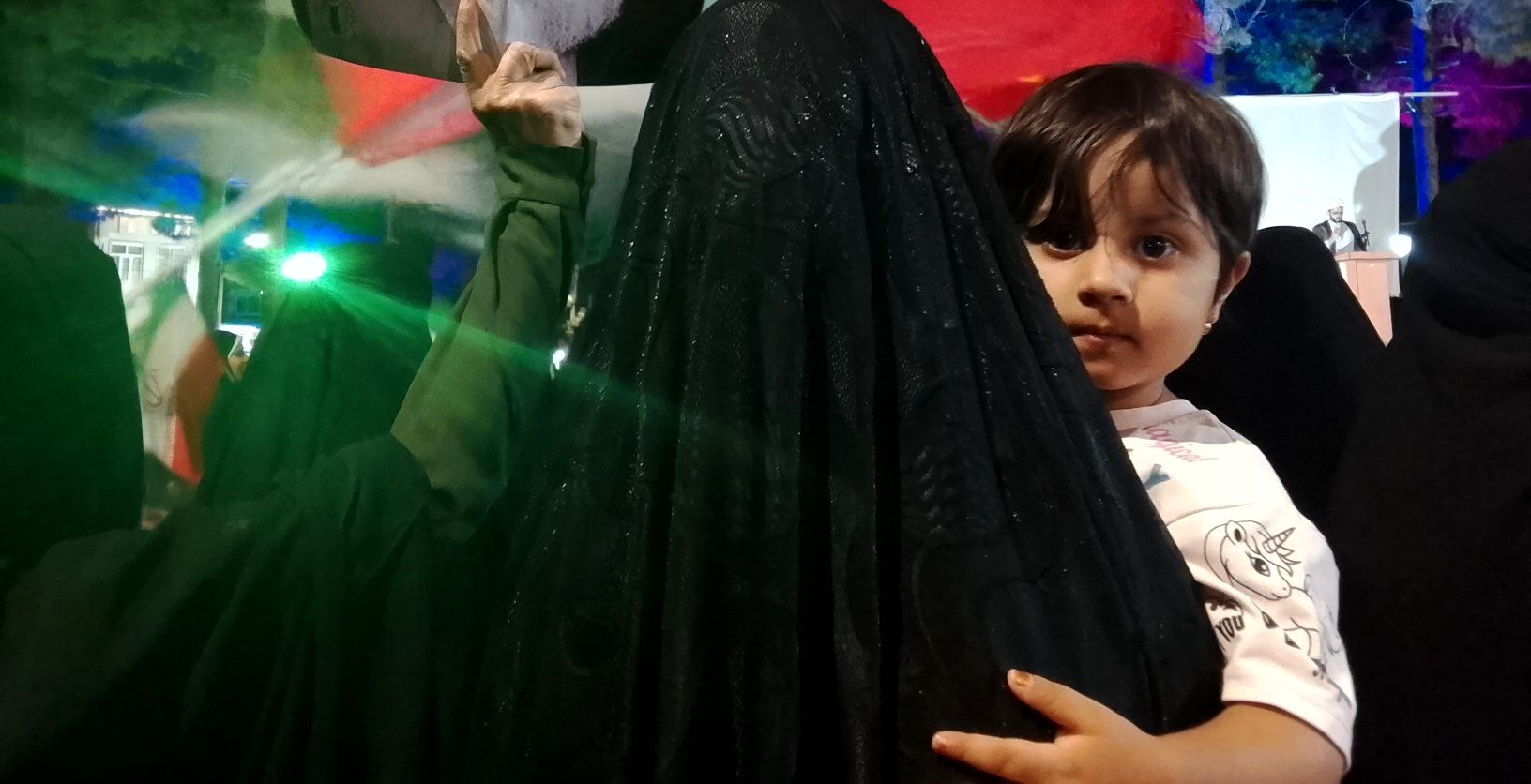 حضور پرشور مردم رشتخوار در تجمعات شبانه؛ تاکید بر وحدت و همبستگی