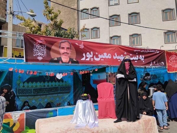 پیاده‌روی جاماندگان اربعین حسینی از مصلی تا میدان شهدای کرج
