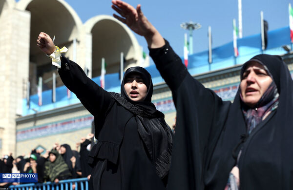 نماز جمعه تهران به امامت مقام معظم رهبری