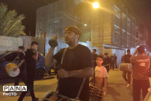 شکوه بیعت اهالی زرقان با آرمان‌های رهبر شهید