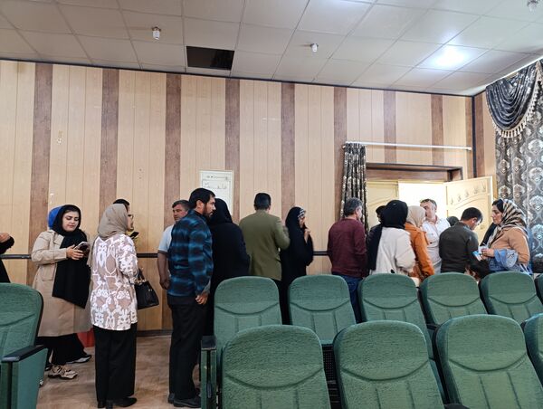 برگزاری جلسه انجمن اولیاء و مربیان دبیرستان نمونه دولتی پژوهش در آشخانه