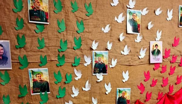 نمایشگاه دستاوردهای شورای بسیج در دبیرستان برازنده مقدم ۲