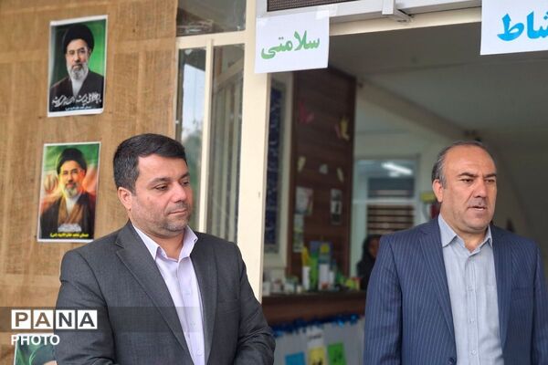 افتتاح کانون‌های ورزشی دانش‌آموزی در مدرسه شاهد خاتم‌الانبیا(ص) قرچک با اجرای طرح «پهلوان سعید»