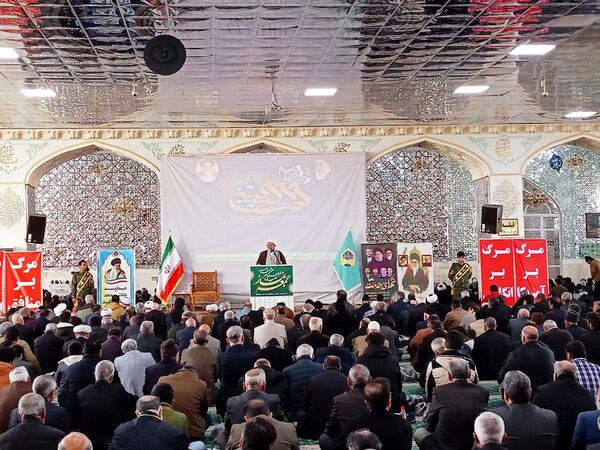 نماز عبادی سیاسی جمعه در شهرستان کاشمر 