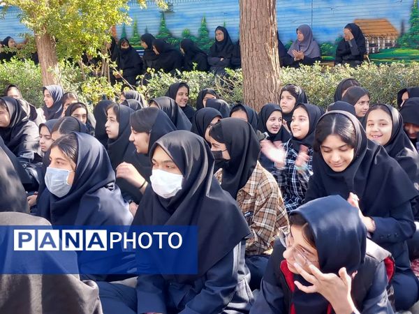 مراسم ولایت حضرت زینب در دبیرستان دخترانه فرهیختگان 