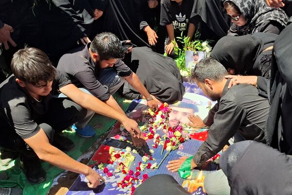مراسم وداع با شهید امیرحسین مزینی در فریمان