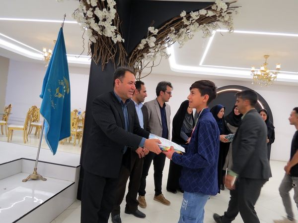 تقدیر از دانش‌آموزان استثنایی جشنواره ورزشی در بجنورد