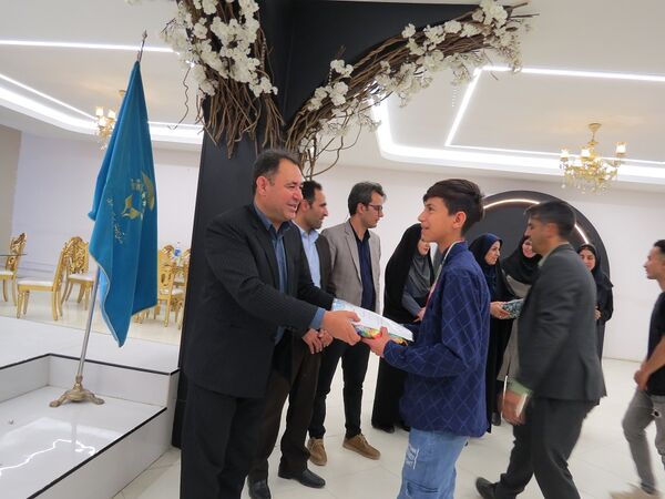 تقدیر از دانش‌آموزان استثنایی جشنواره ورزشی در بجنورد