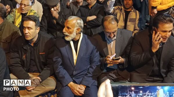  نماز استغاثه و راهپیمایی باشکوه مردم در سوگ رهبر شهید