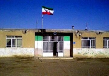 بازید خبرنگار نوجوان و مطالبه گر پانا از مدرسه ی عشایری مالک اشتر شهرستان خرامه 
