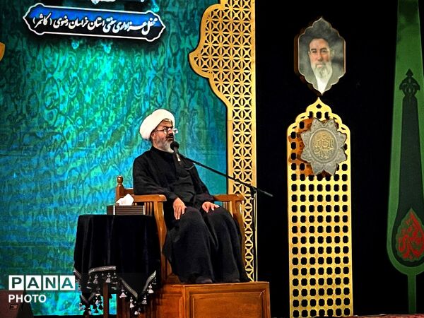 سخنرانی امام جمعه شهرستان کاشمر در حرم مطهر رضوی