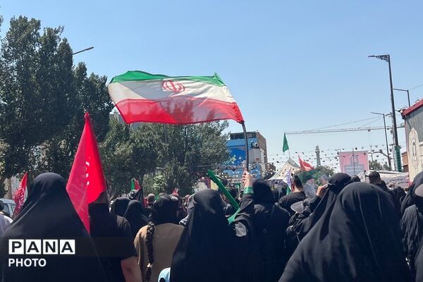جاماندگان اربعین حسینی در مسیر قبله تهران