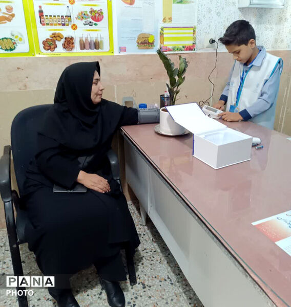 افتتاح اتاق بهداشت در مدرسه جیحون شهرستان خاتم