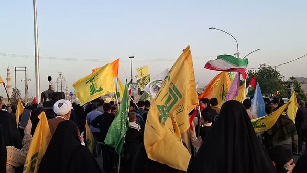 همایش پیاده‌روی استغاثه به حضرت صاحب الزمان در مسیر مسجد جمکران