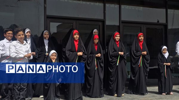 کاروان تجهیزات نوسازی، راهی مدارس اصفهان شد